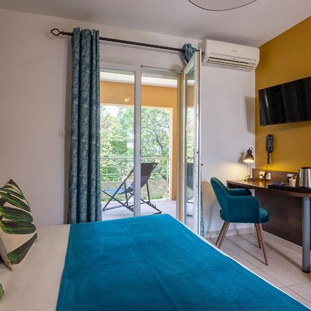 The Originals City, Hotel Cote Sud, Marseille Est 알루아츠 외부 사진