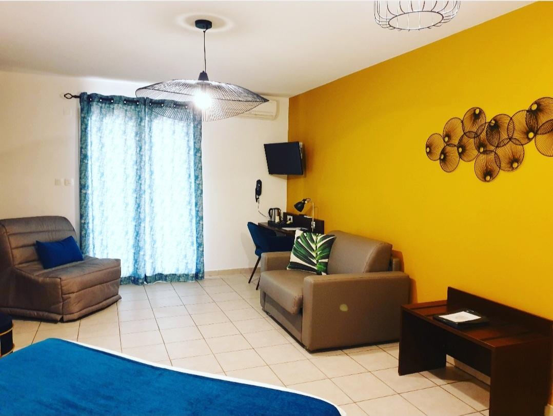 The Originals City, Hotel Cote Sud, Marseille Est 알루아츠 외부 사진