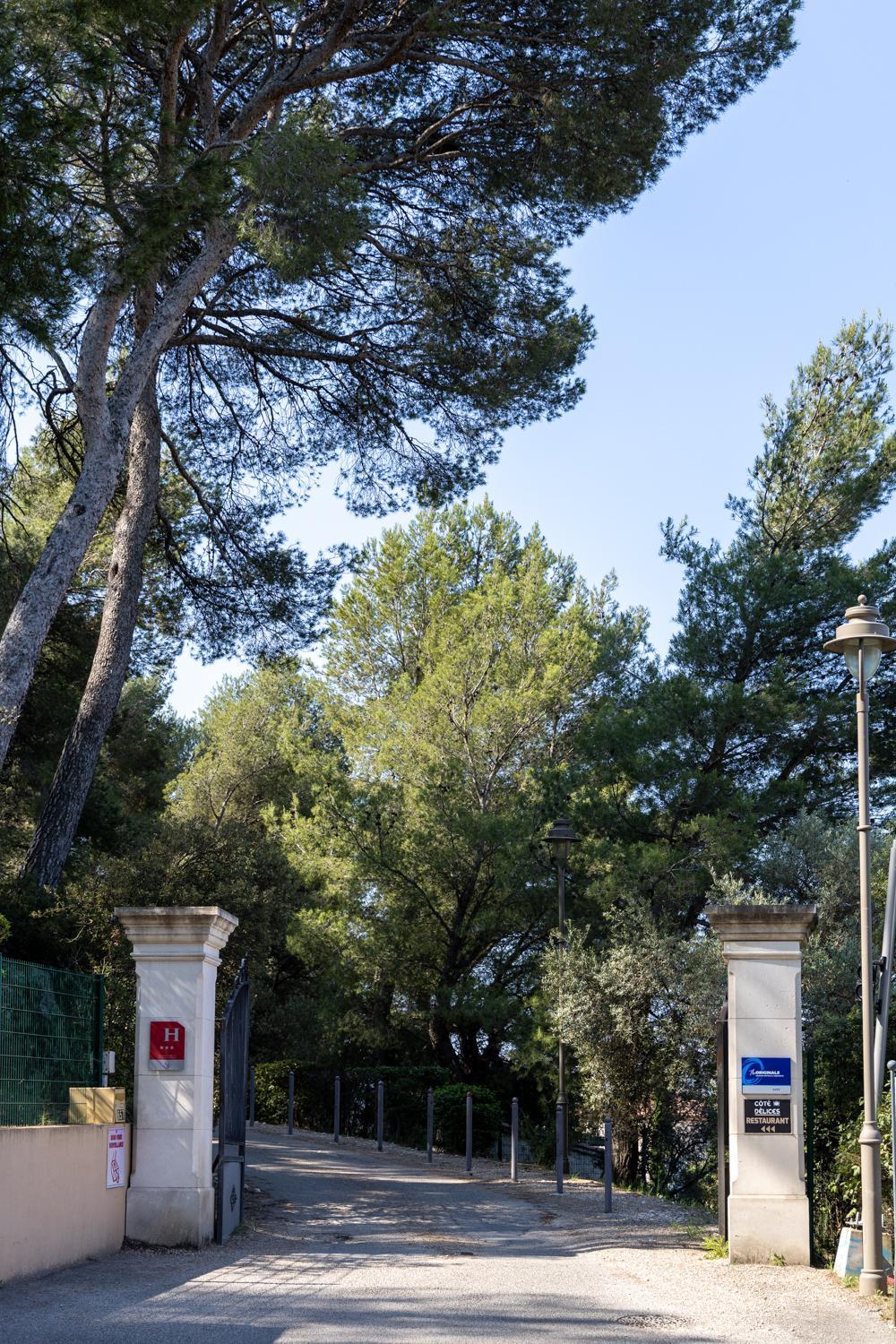 The Originals City, Hotel Cote Sud, Marseille Est 알루아츠 외부 사진